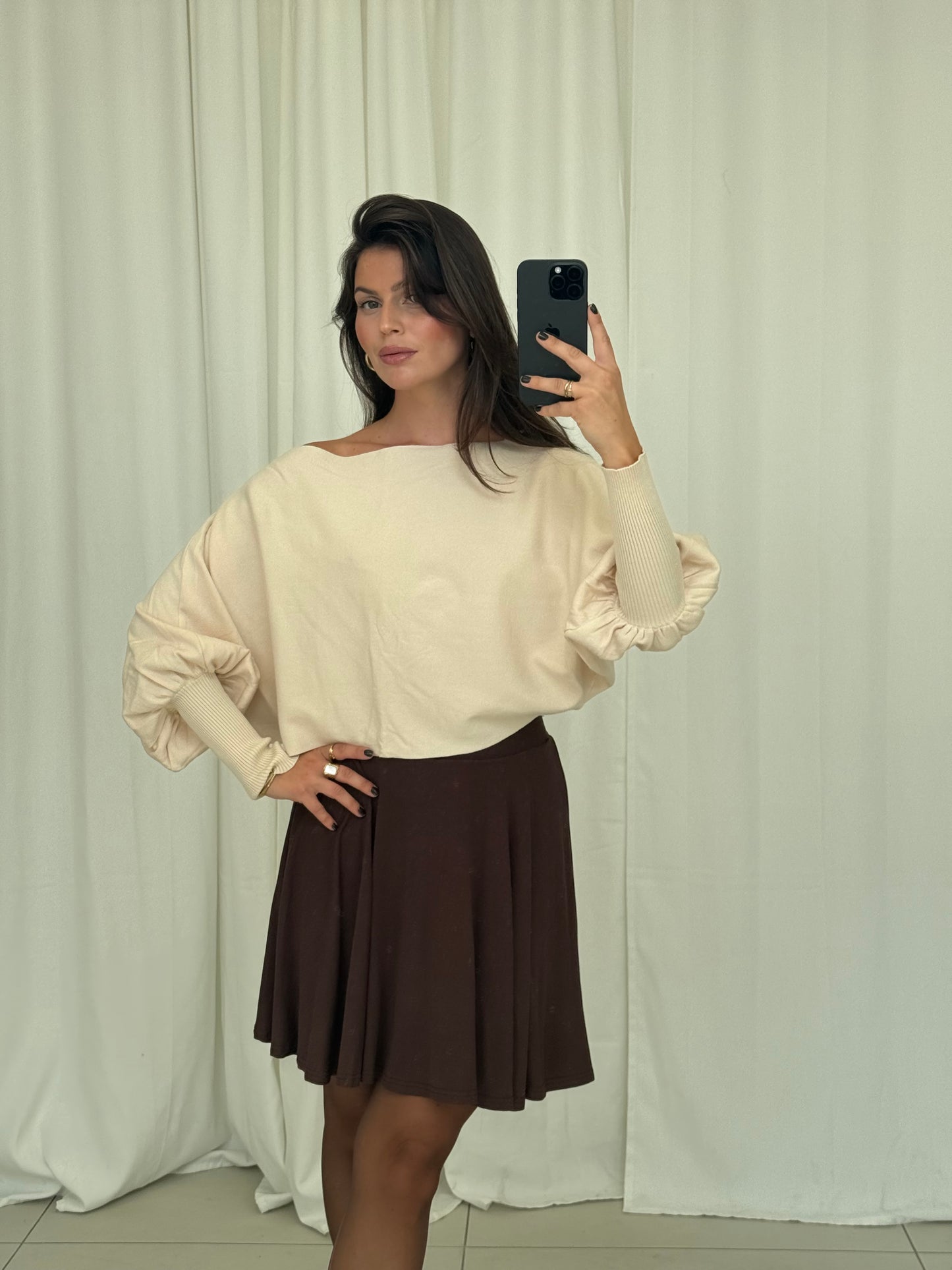 Beige pullover one size