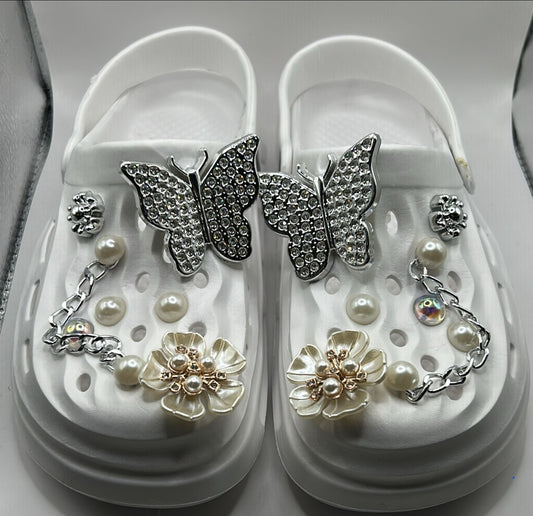 Glamour Clogs „Shiny Chic“ – mit Schmuck-Details & Strass-Dekoration