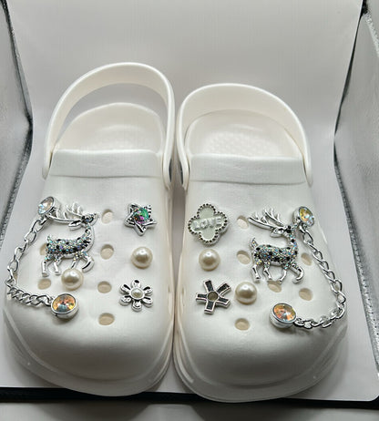 Glamour Clogs „Shiny Chic“ – mit Schmuck-Details & Strass-Dekoration