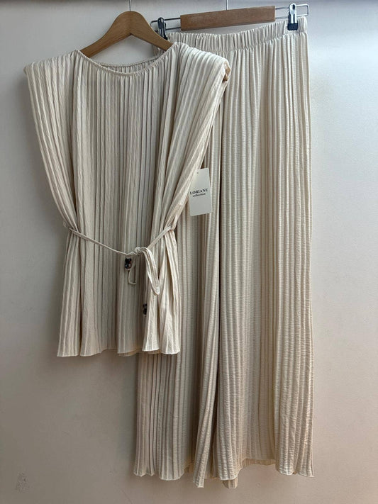LORIANE Plissiertes Set mit Top und Hose: Beige / Eine Größe